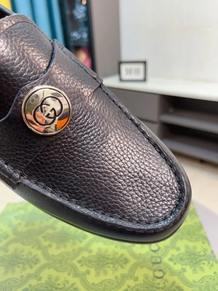 Men's shoes 💰500🌹🌹Niuli [GUCCI Gucci] A new style of formal men's leather shoes is coming~ The original quality upper is made of patent leather imported from Italy, the leather is soft and delicate, comfortable and soft first-layer cowhide lining, rubber wear-resistant outsole, the shoe shape is dignified and domineering, and the luxury charm cannot be concealed! The natural and free nouveau riche leads the trend. Code number: 38-44